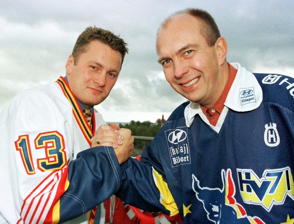 Sune Bergman ( t h) gjorde succé i Pantern på 1990-talet. Vann sedan SM-guld med HV71. Till vänster syns Panterns nuvarande tränare Stephan Lundh. Då var han i Djurgården. Foto: Bildbyrån