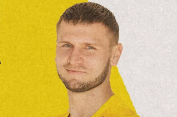 En stark säsong, en ännu starkare grupp – Mikey Carlsson stannar i Hanaskogs IS En stark säsong, en ännu starkare grupp – Mikey Carlsson stannar i Hanaskogs IS