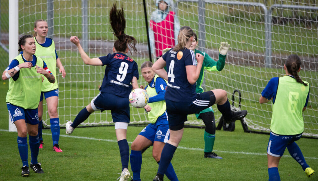 Fotboll, division 3 Skåne, dam, FC Hässleholm - Bjärnum